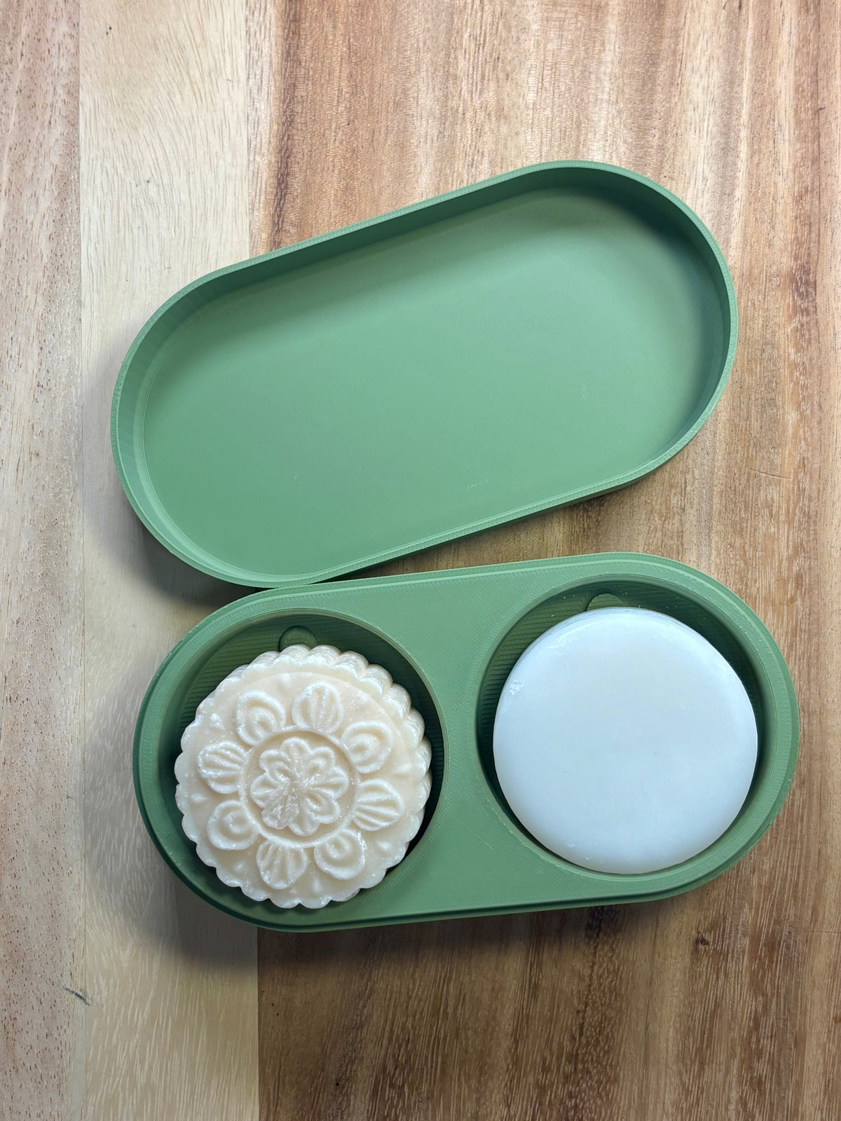 Plant-Based Plastic Solid Shampoo Holder: Matte Finish 2-Bar Travel Case