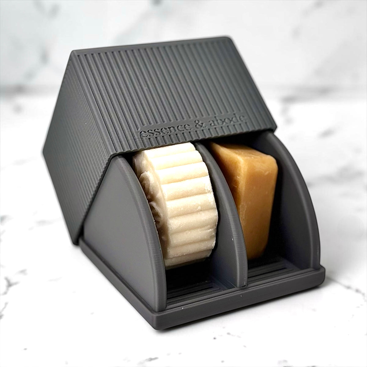 Travel Case for Shampoo & Conditioner Bars | Plant-Based Plastic