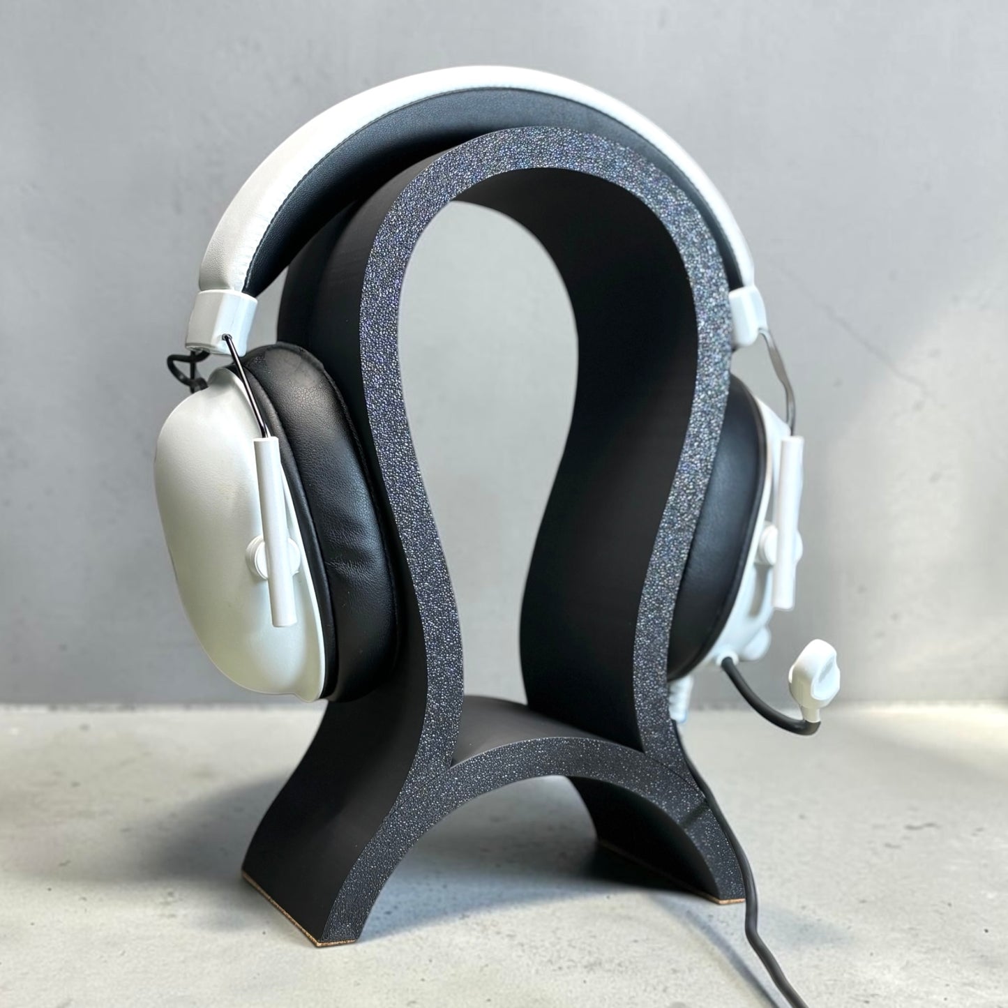 Modern Headphone Stand, Desk Headset Holder, Plant-Based Plastic