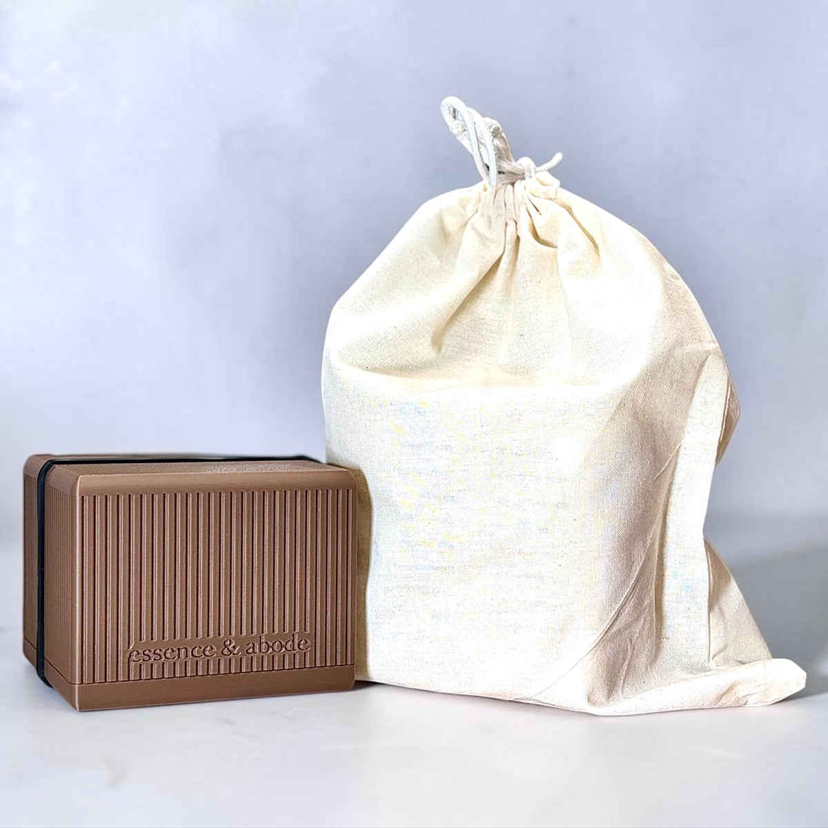 Travel Case for Shampoo & Conditioner Bars | Plant-Based Plastic