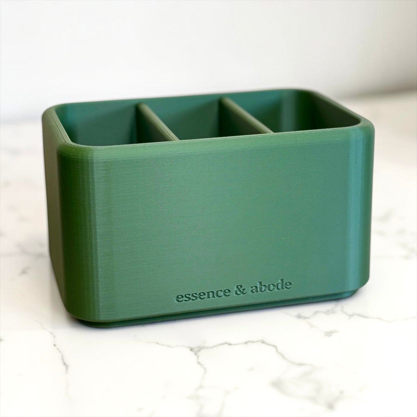 Minimalist Remote Holder, TV Remote Organizer, Made from Plant-Based Plastic in Matte Finish