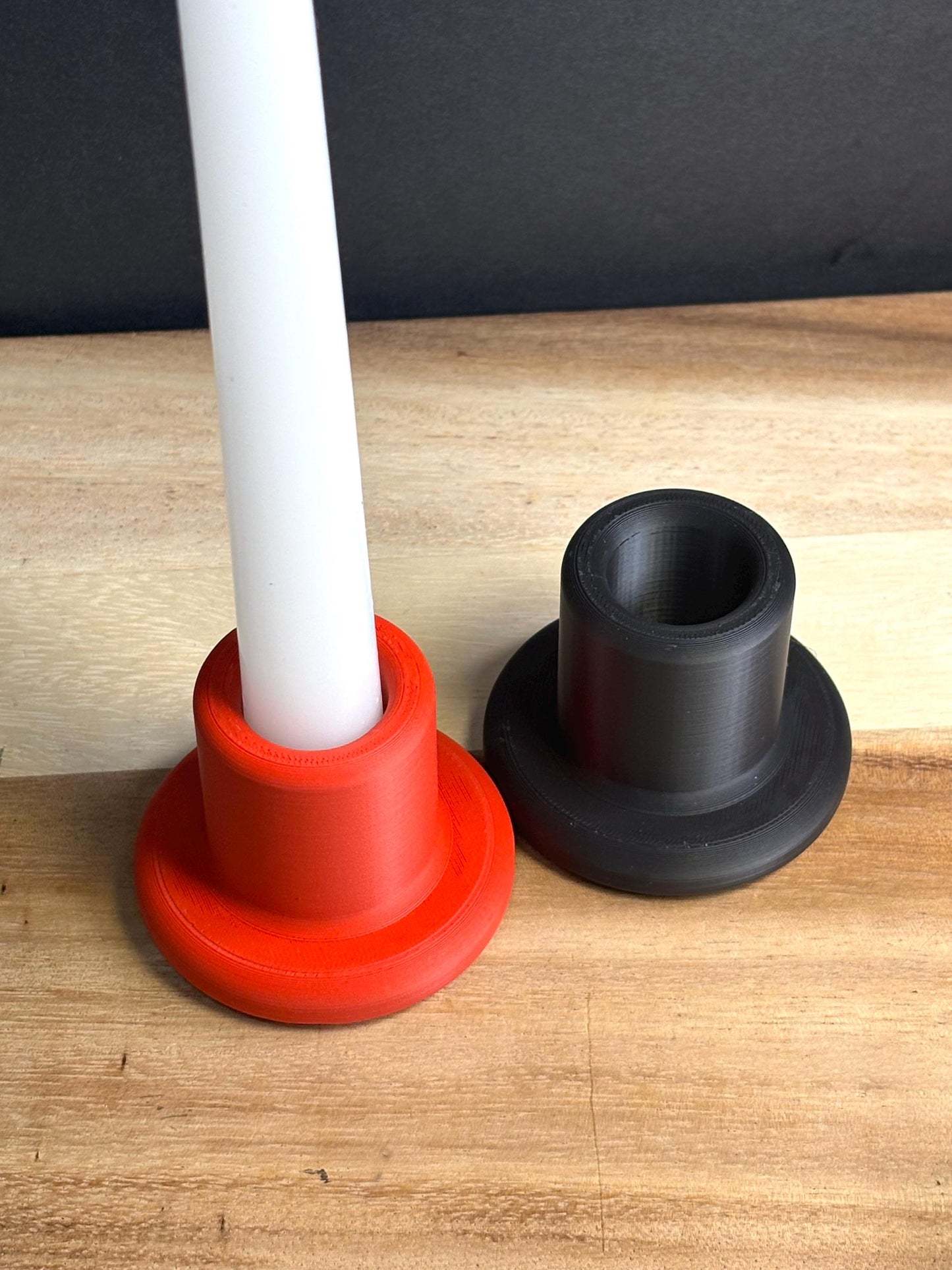 Minimalist Round Candlestick Holder: Plant-Based Plastic Taper Candle Stand