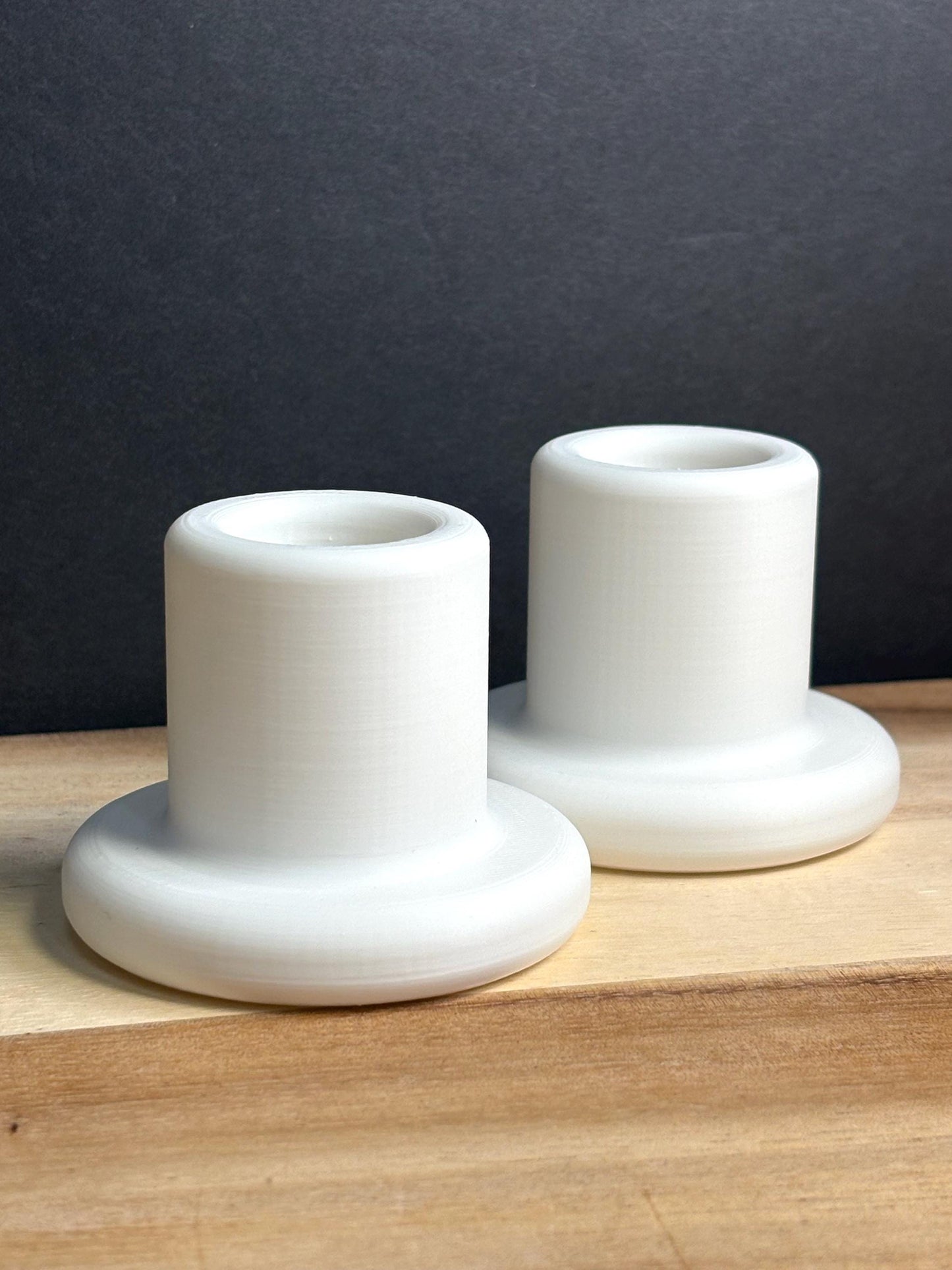 Minimalist Round Candlestick Holder: Plant-Based Plastic Taper Candle Stand