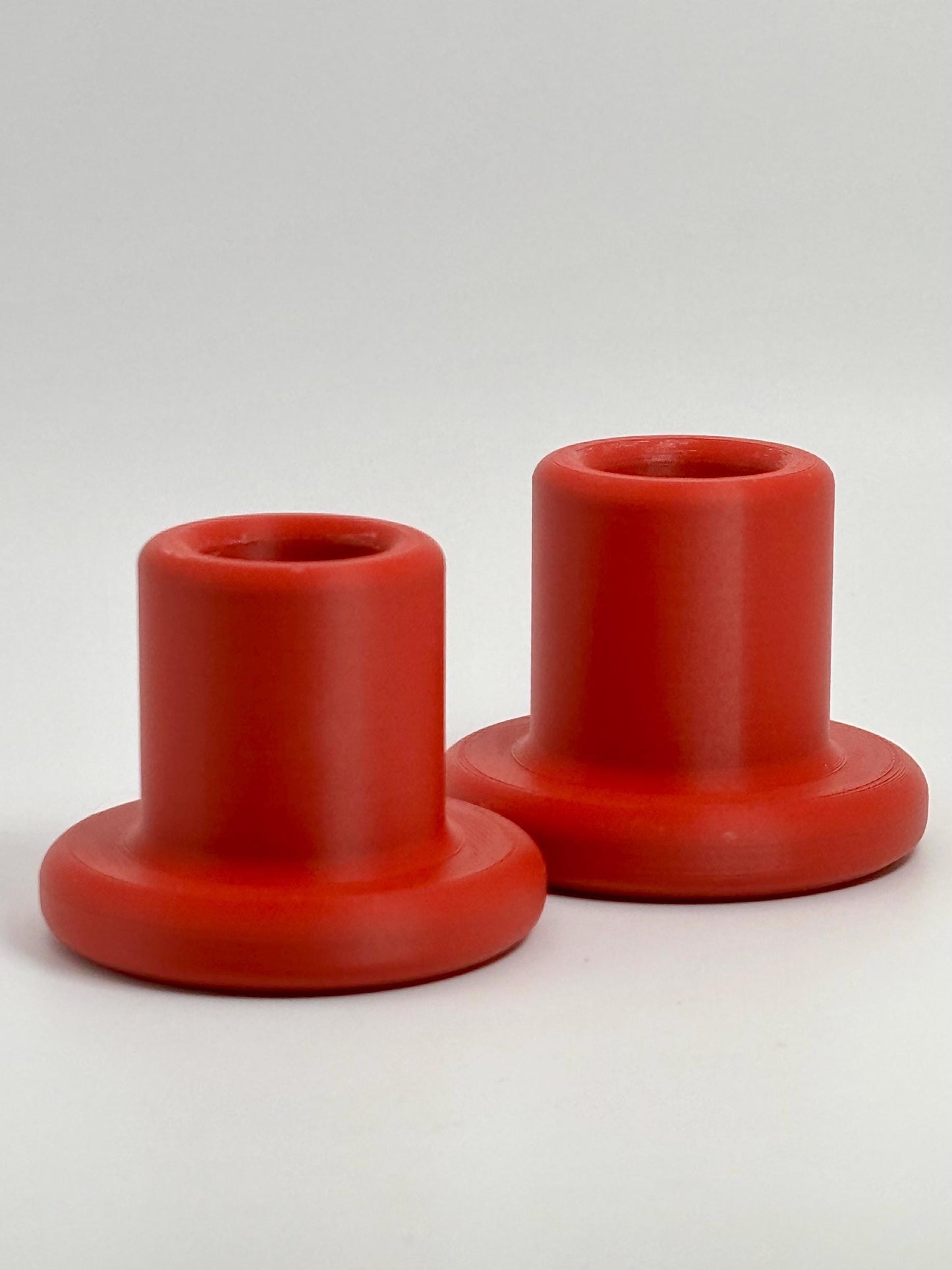 Minimalist Round Candlestick Holder: Plant-Based Plastic Taper Candle Stand